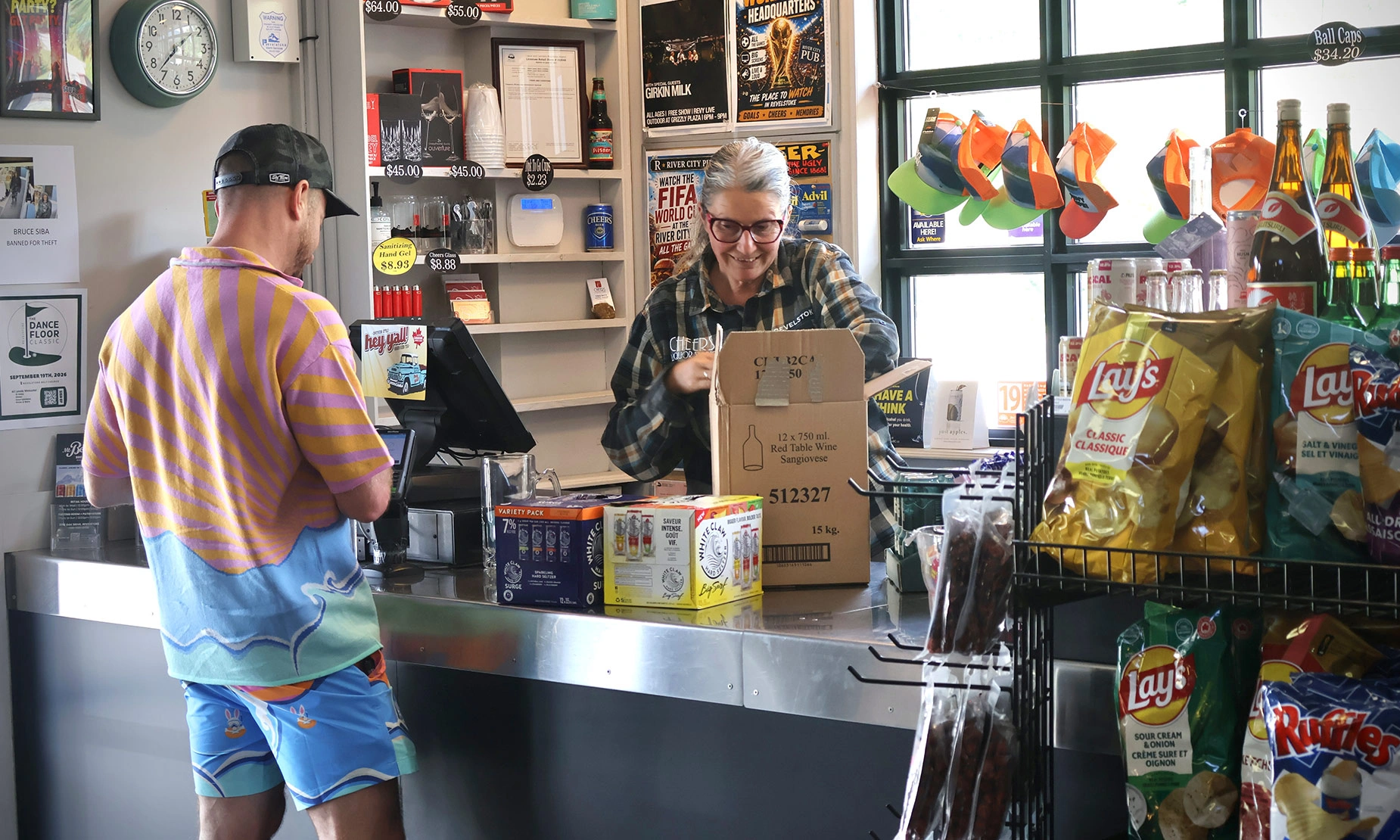 Friendly Service at Cheers